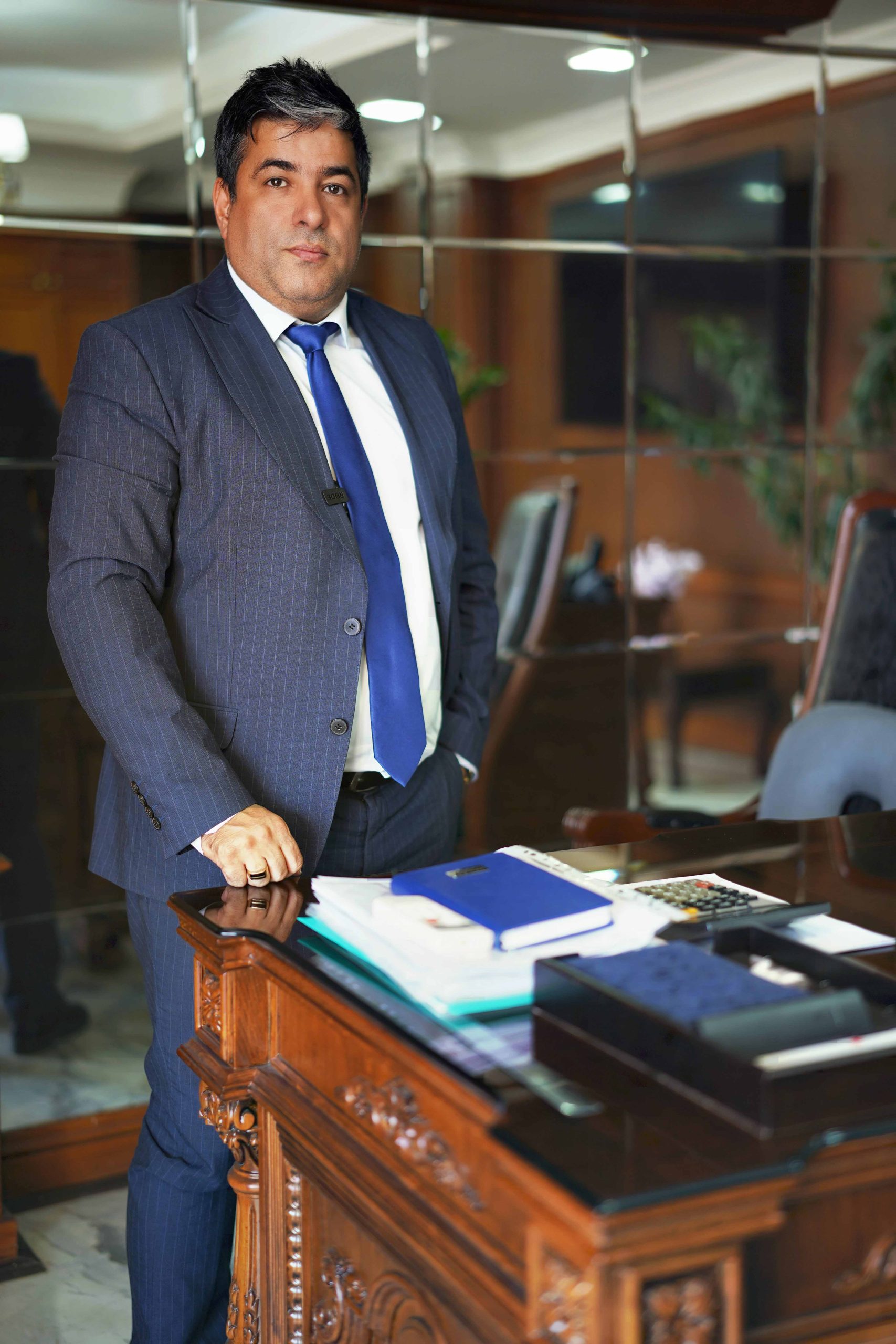 تولیدکننده انواع پریفرم PET و بطری پلاستیگی