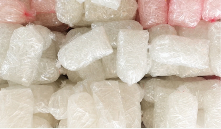 انبار محصولات تولیدی در شرکت پیشرو توسعه وستا